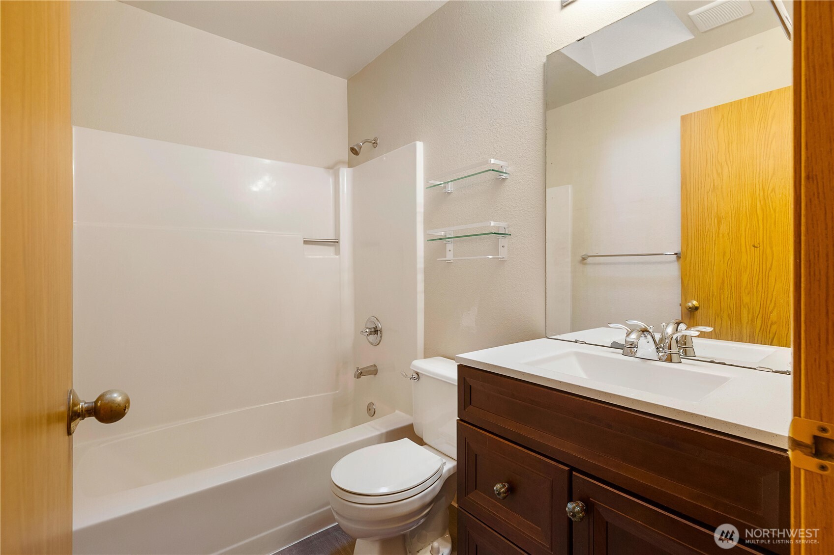 2078 Southeast 8th Drive Renton, WA 98057 - Photo 20 of 37