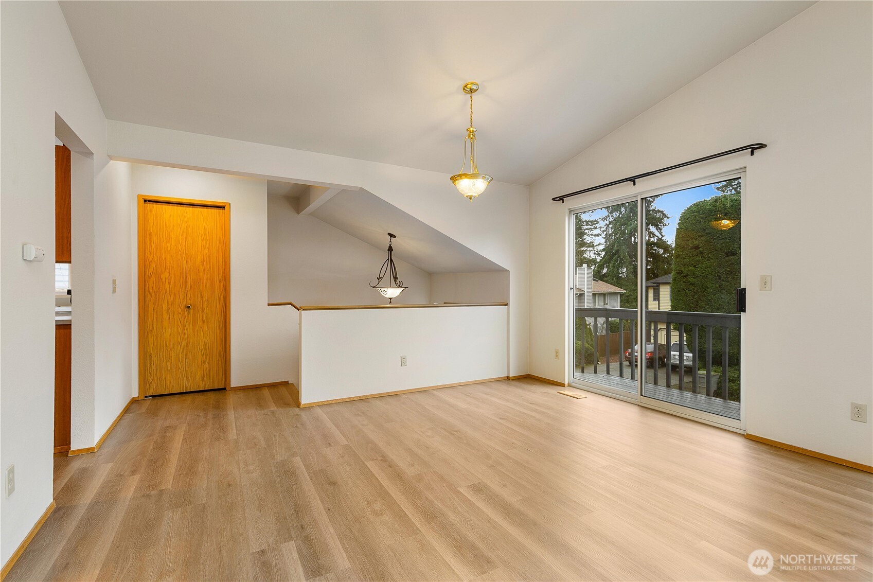 2078 Southeast 8th Drive Renton, WA 98057 - Photo 5 of 37