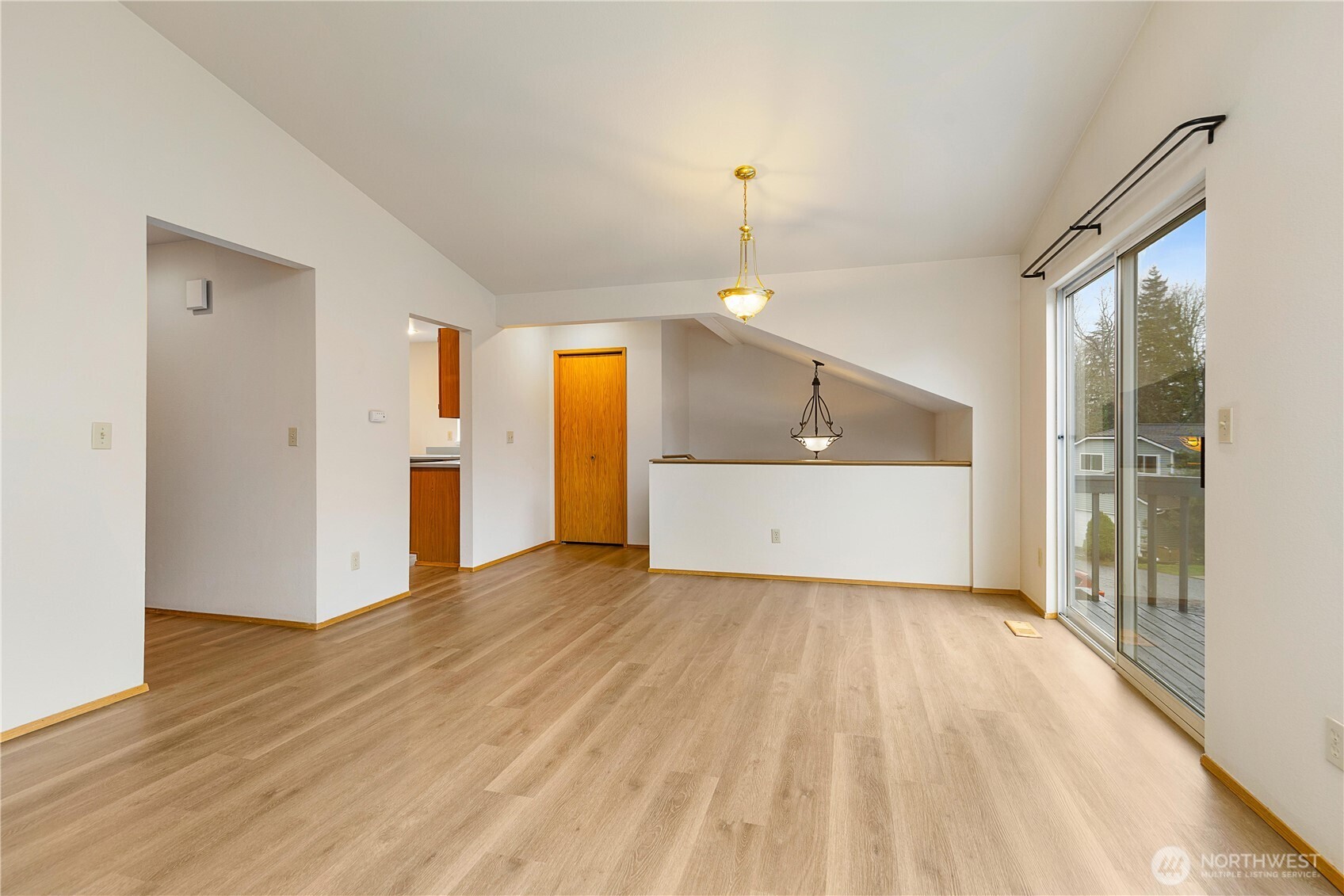 2078 Southeast 8th Drive Renton, WA 98057 - Photo 6 of 37