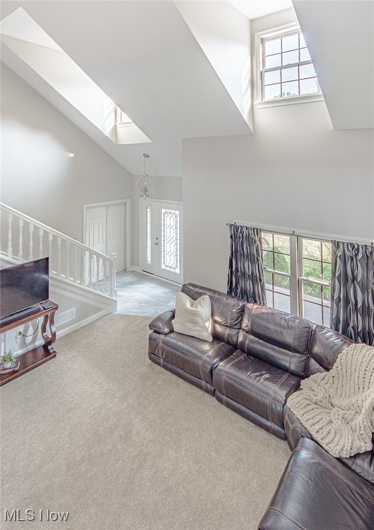 2394 Jacoby Road Akron, OH 44321 - Photo 7 of 45