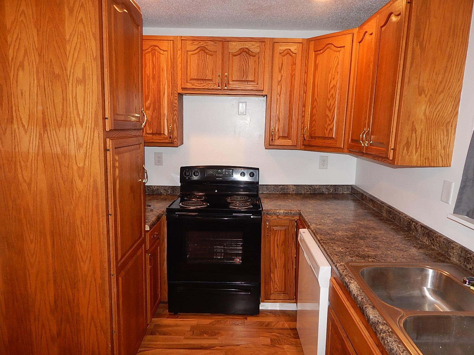 240 East Lake Road Geneva, IN 46740 - Photo 14 of 34 Gallery Image 14