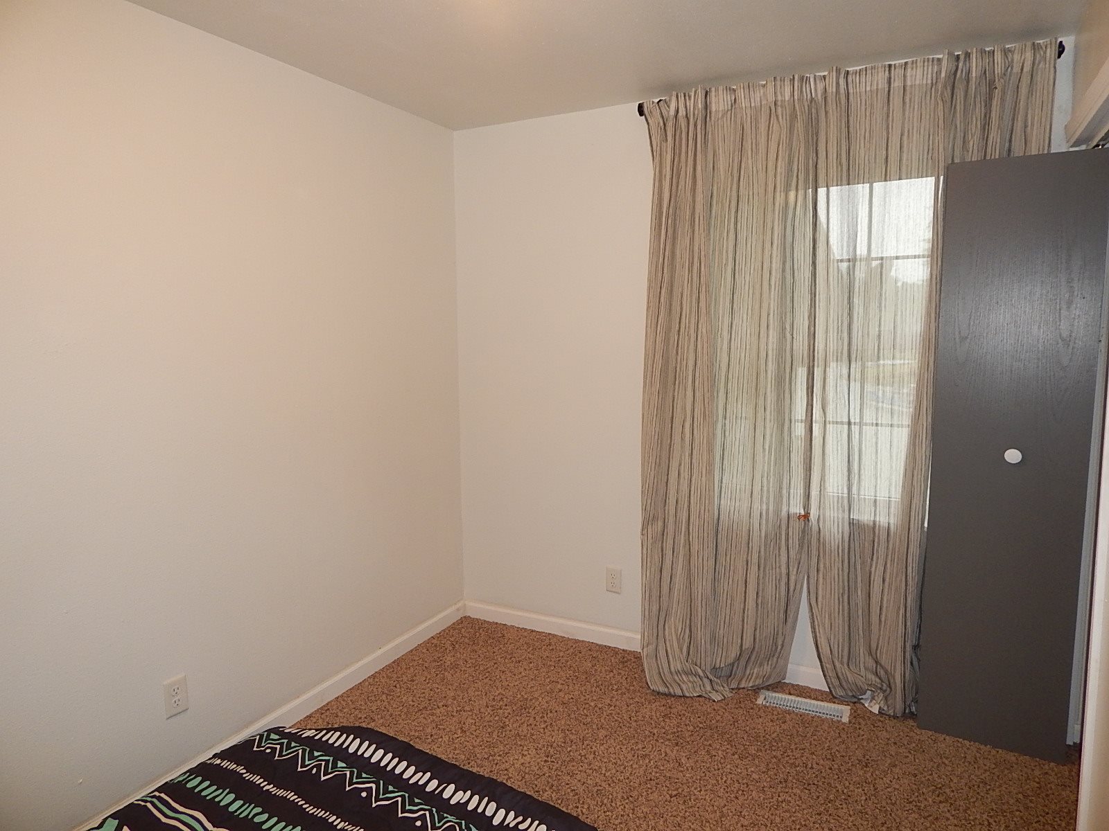 240 East Lake Road Geneva, IN 46740 - Photo 22 of 34 Gallery Image 22