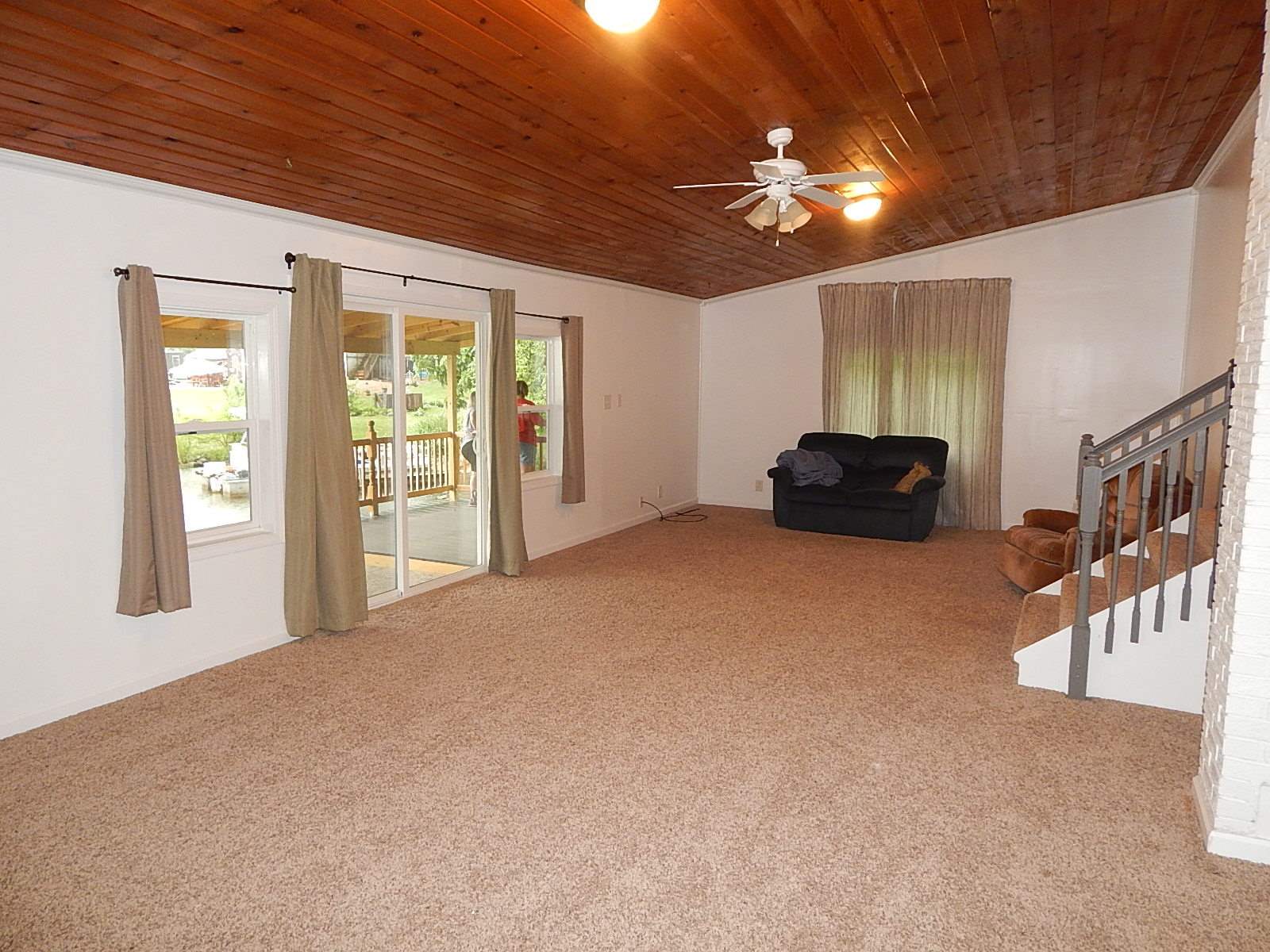 240 East Lake Road Geneva, IN 46740 - Photo 26 of 34 Gallery Image 26