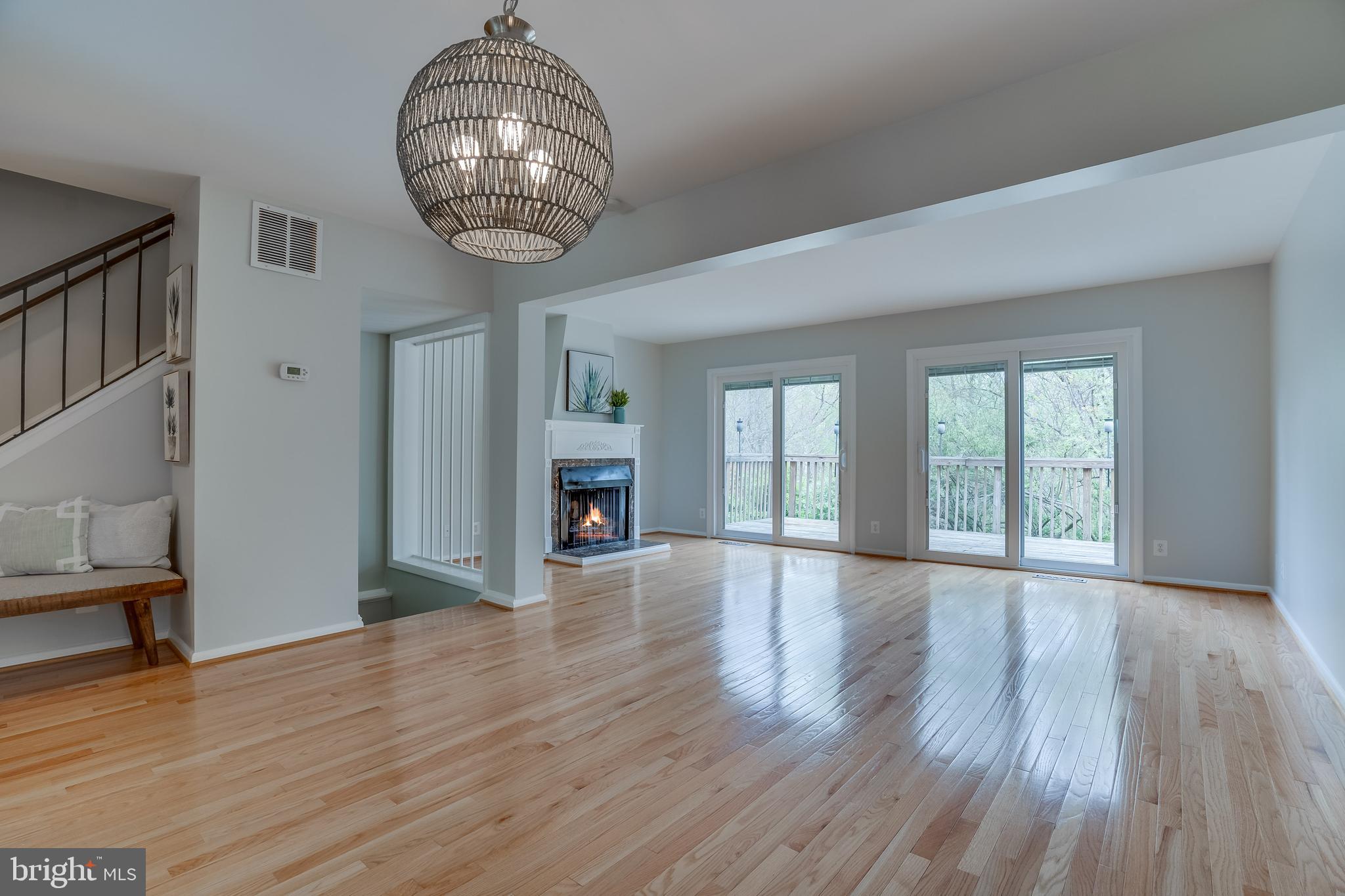 1601 Valencia Way Reston, VA 20190 - Photo 19 of 55 New lighting