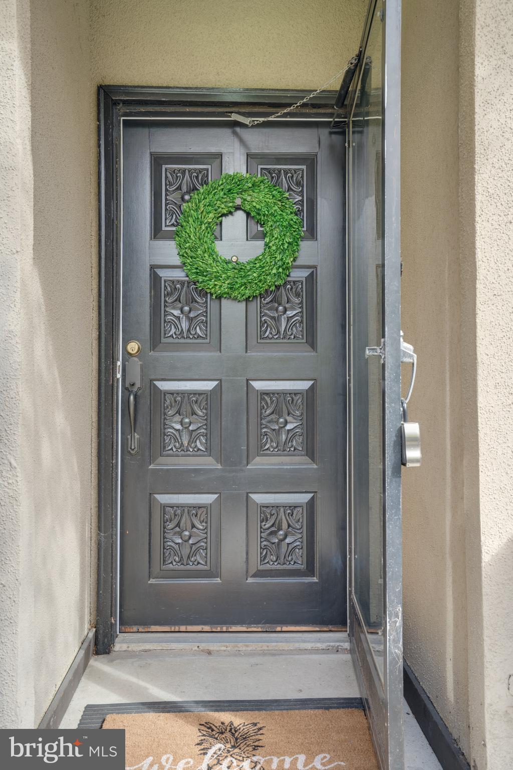 1601 Valencia Way Reston, VA 20190 - Photo 8 of 55