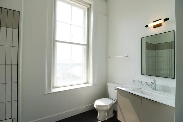 $2,090 | 30 West Broad Street, Unit 208, Rochester, NY 14614