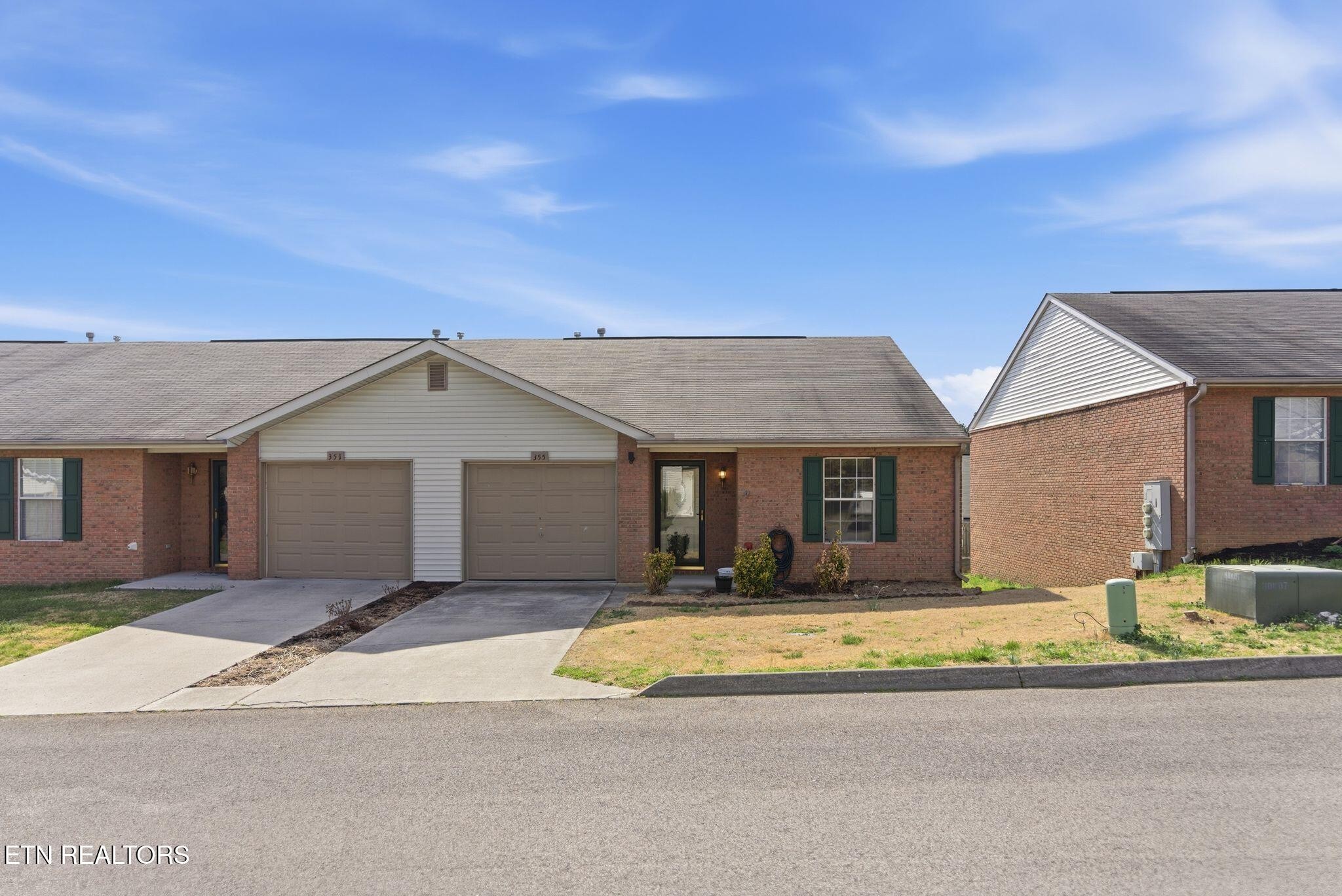 355 Hawthorne Oaks Way Powell, TN 37849 - Photo 31 of 31 a view of a house with a outdoor space