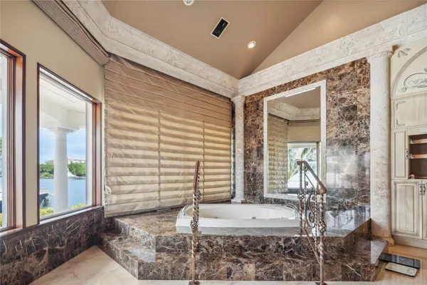 $13,500,000 | 3100 Northeast 46th Street, Lighthouse Point, FL 33064