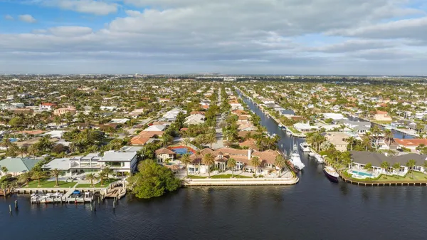 $13,500,000 | 3100 Northeast 46th Street, Lighthouse Point, FL 33064