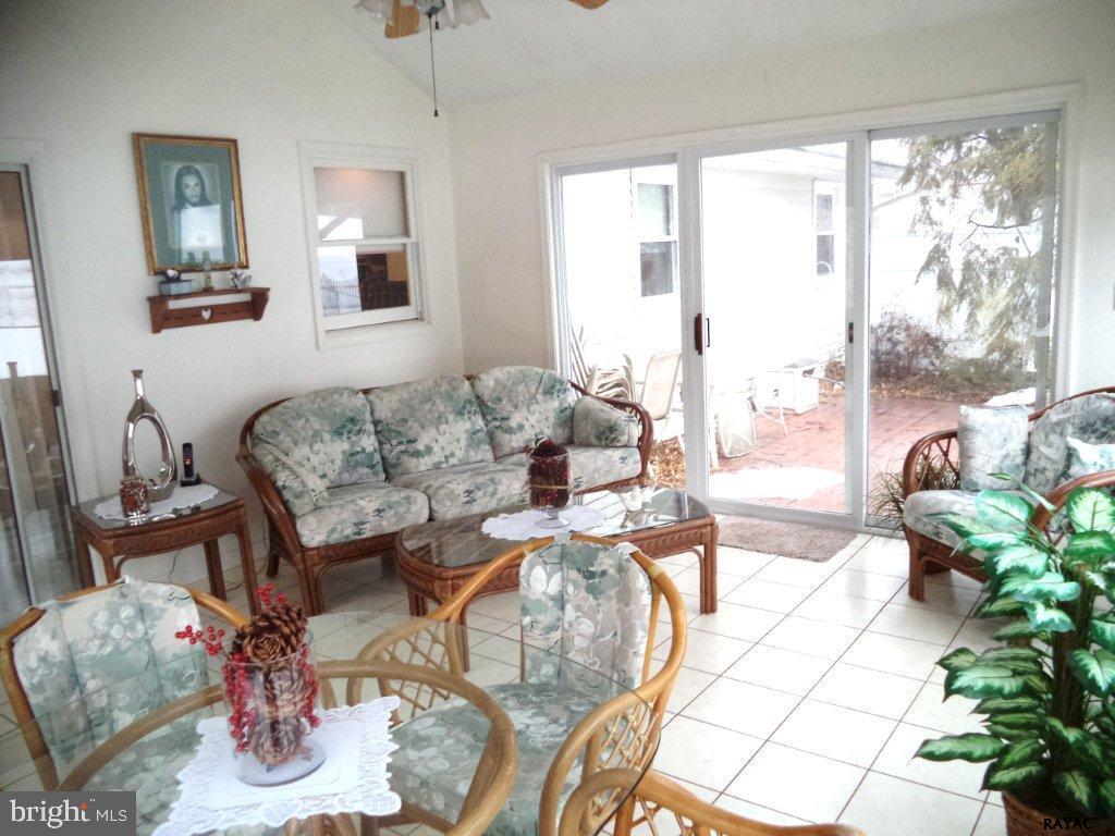 3510 Kingston Road York, PA 17402 - Photo 14 of 26 Gallery Image 14