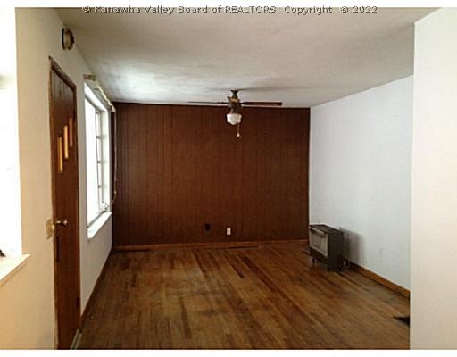 1869 Roxalana Road Dunbar, WV 25064 - Photo 7 of 7 Living Room.