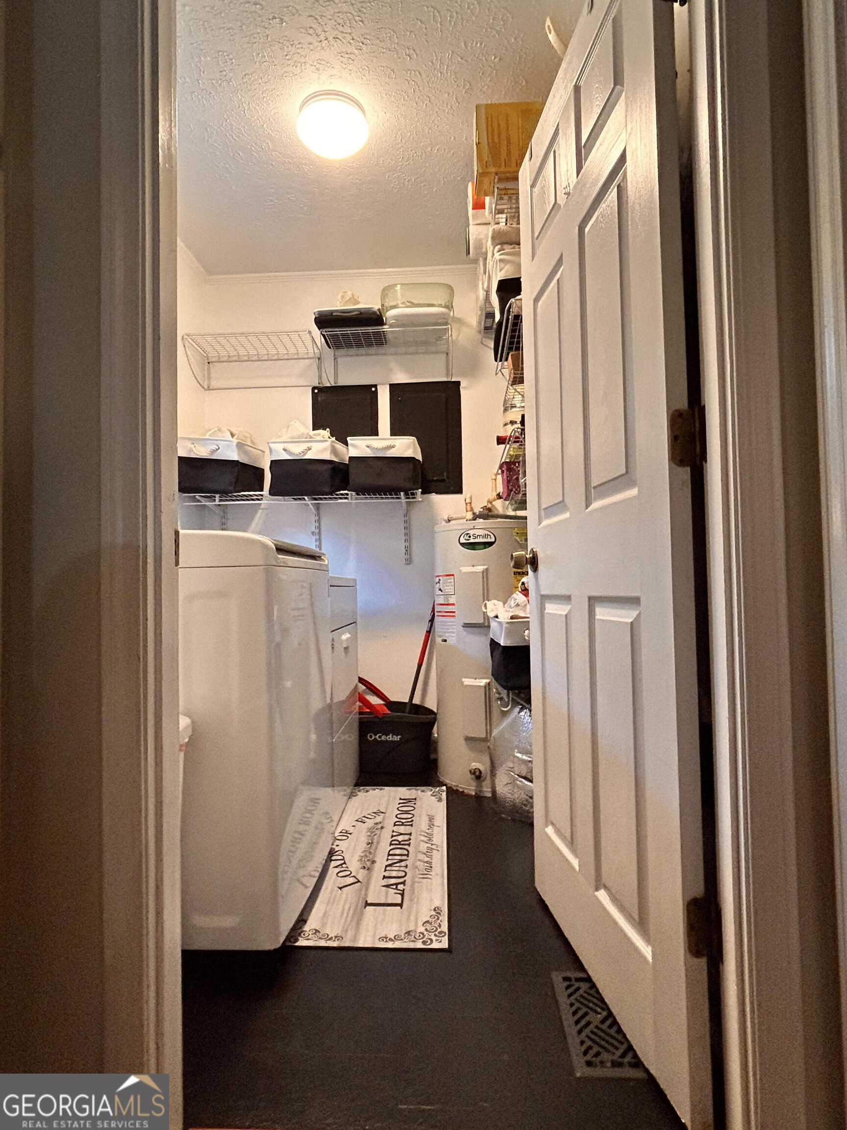 711 West Ridgeway Road Maysville, GA 30558 - Photo 24 of 38 a view of kitchen and utility room