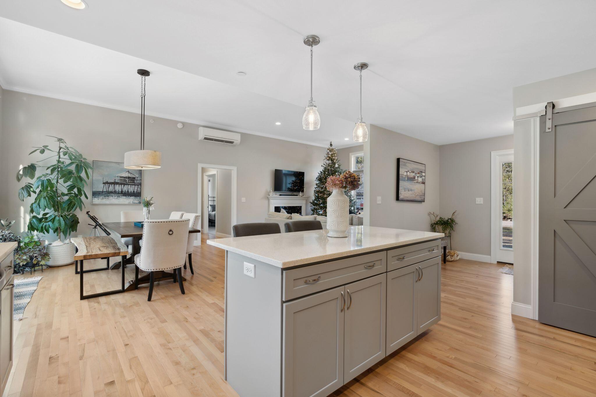 7 Bartlett Drive Arundel, ME 04046 - Photo 17 of 48 25_DSC05468