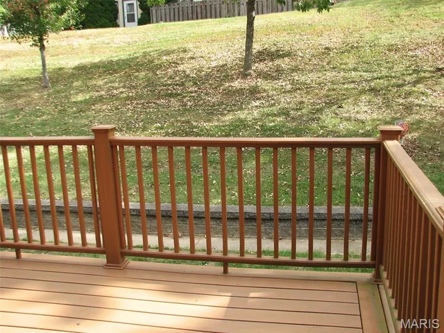 $2,100 | 964 Claygate Court, Manchester, MO 63021