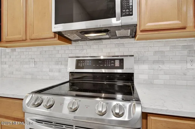 $659,000 | 800 Paradise Lane, Atlantic Beach, FL 32233