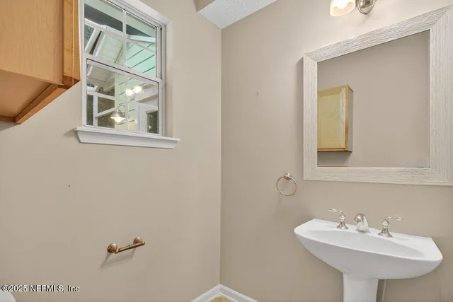 $659,000 | 800 Paradise Lane, Atlantic Beach, FL 32233