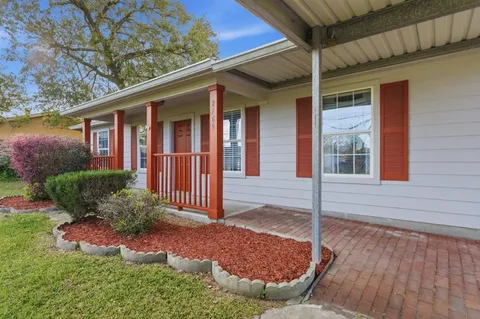 $159,000 | 2709 Prienwood Drive, Lake Charles, LA 70605