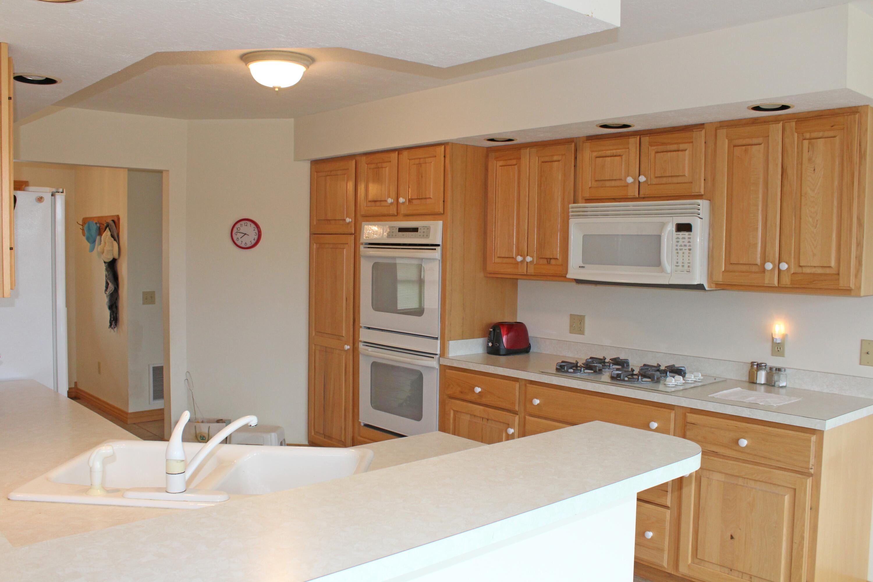 4275 Orchard Beach Road Cheboygan, MI 49721 - Photo 8 of 41 Gallery Image 8