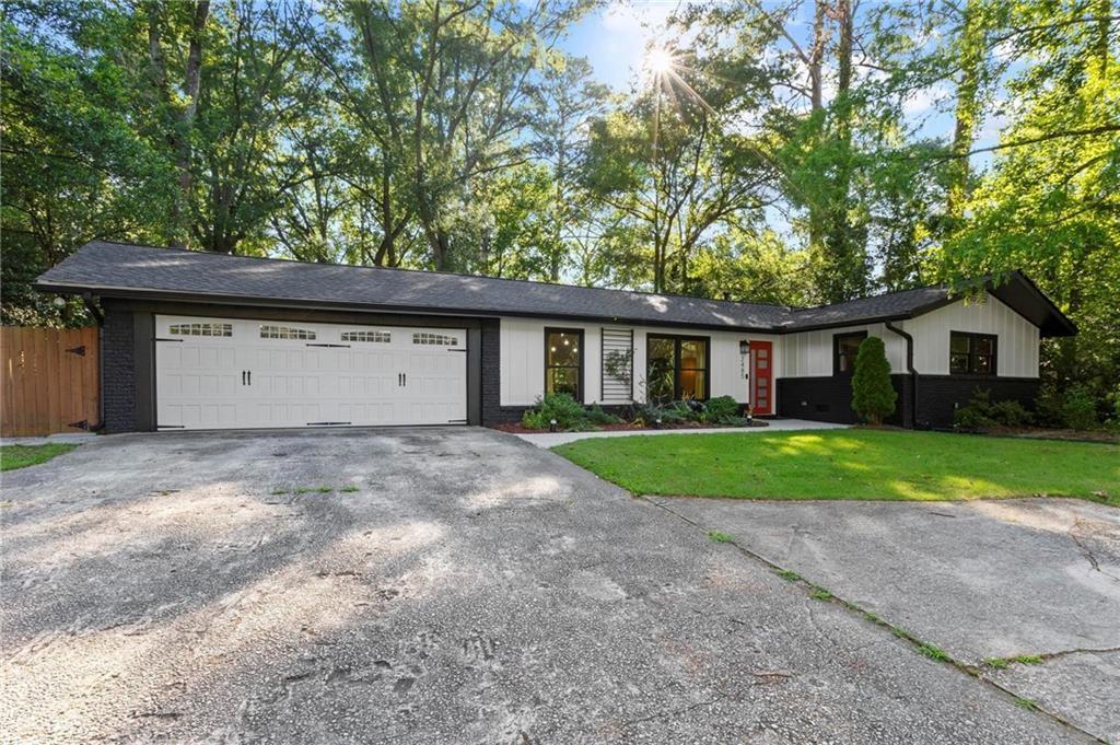 2485 Shallowford Road Atlanta, GA 30345 - Photo 10 of 37