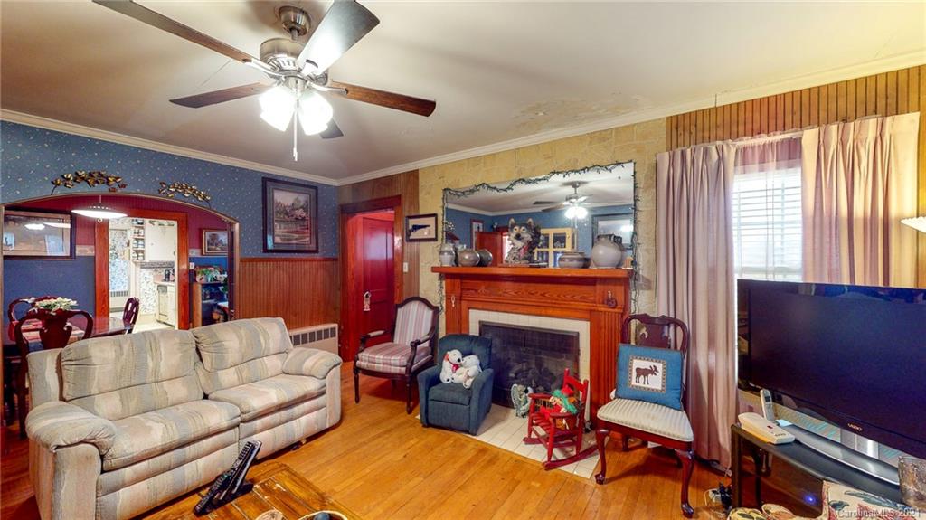 328 Emma Road Asheville, NC 28806 - Photo 7 of 42 Gallery Image 7