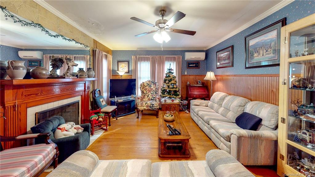 328 Emma Road Asheville, NC 28806 - Photo 8 of 42 Gallery Image 8