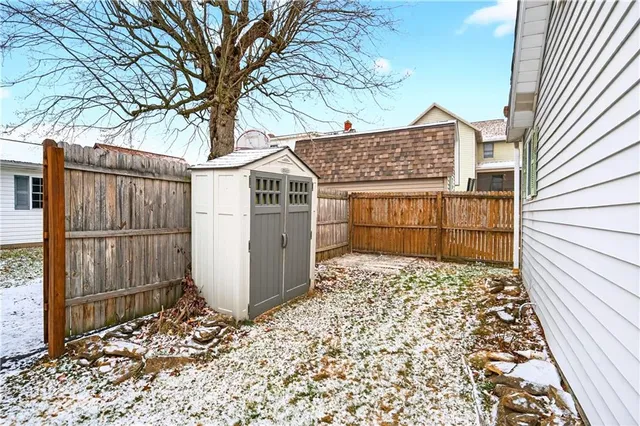 $59,900 | 203 Navy Street, Perryopolis, PA 15473