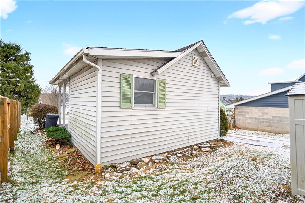 203 Navy Street Perryopolis, PA 15473 - Photo 17 of 24 SIDE YARD~