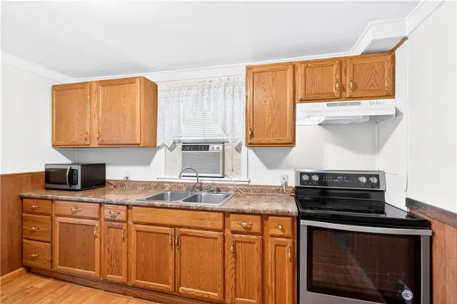 $59,900 | 203 Navy Street, Perryopolis, PA 15473