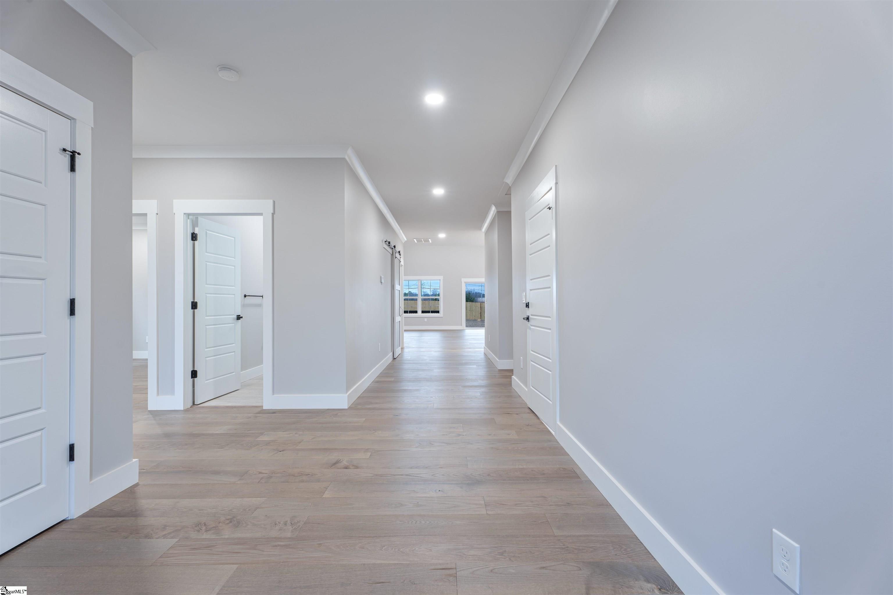 303 Jacquline Lane Greenville, SC 29607 - Photo 5 of 41