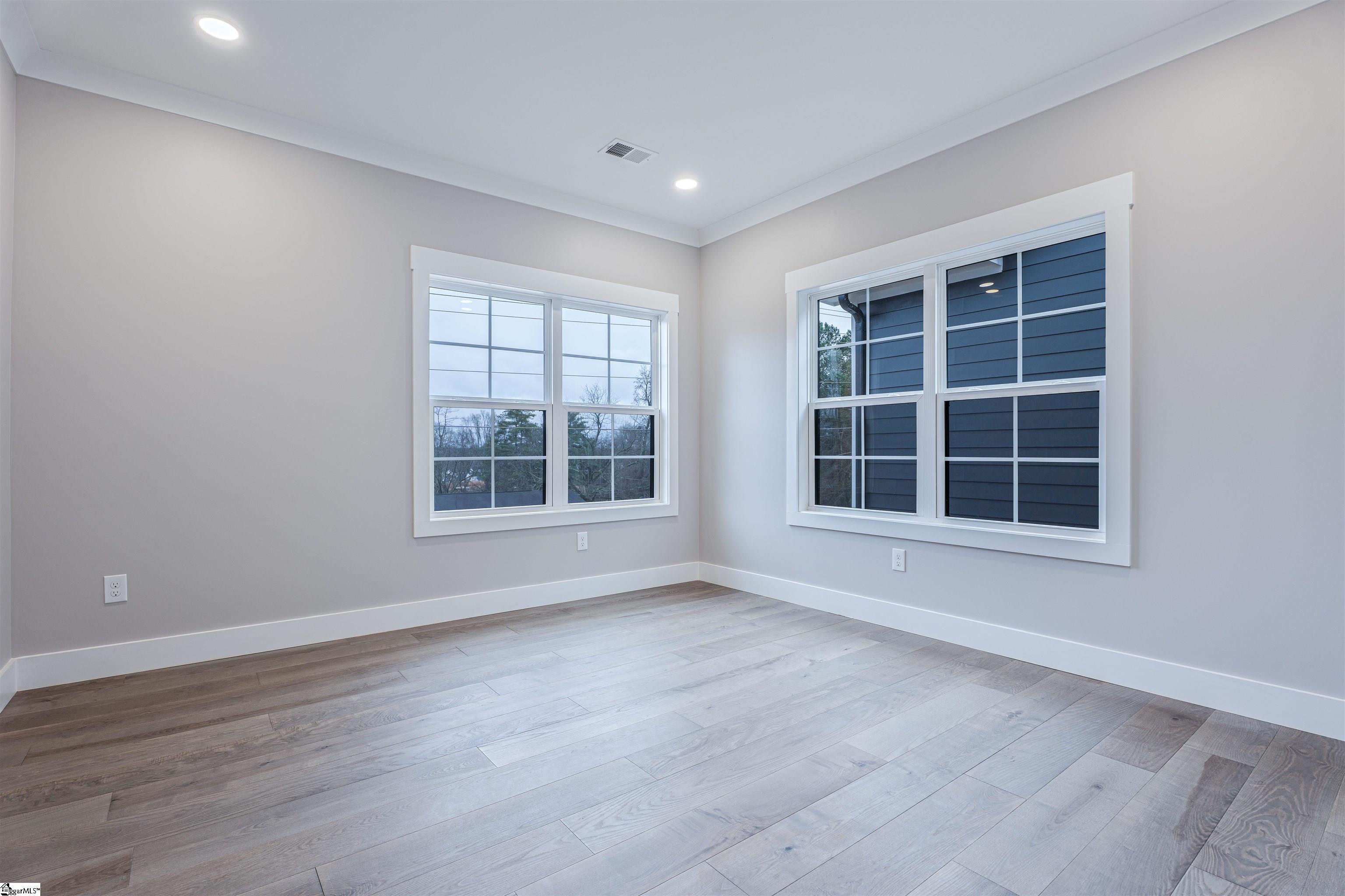 303 Jacquline Lane Greenville, SC 29607 - Photo 7 of 41