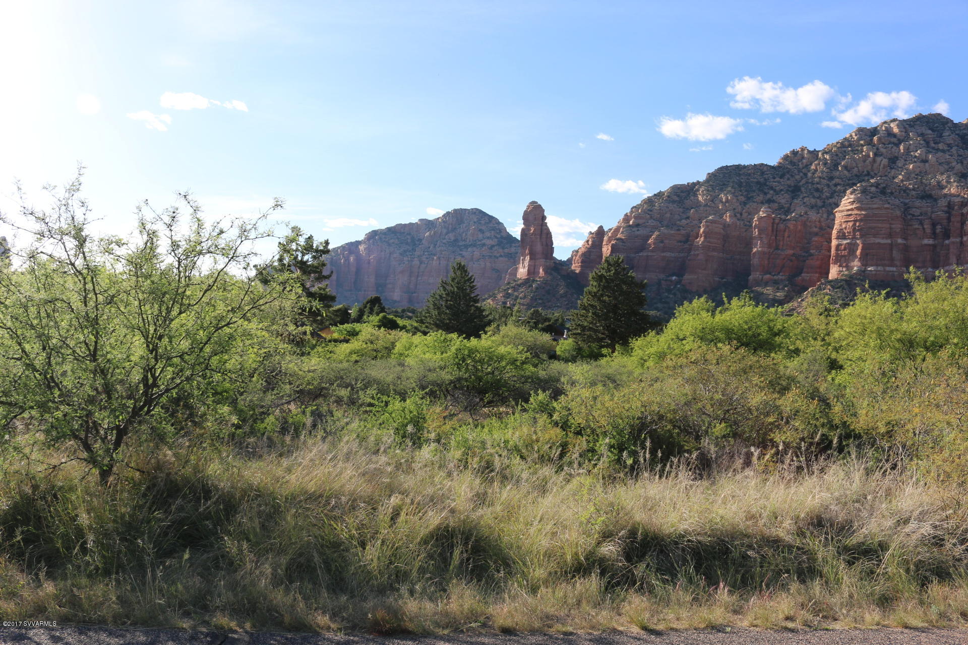 20 Sedona Road Sedona, AZ 86351 - Photo 3 of 7 frontage on valley vista
