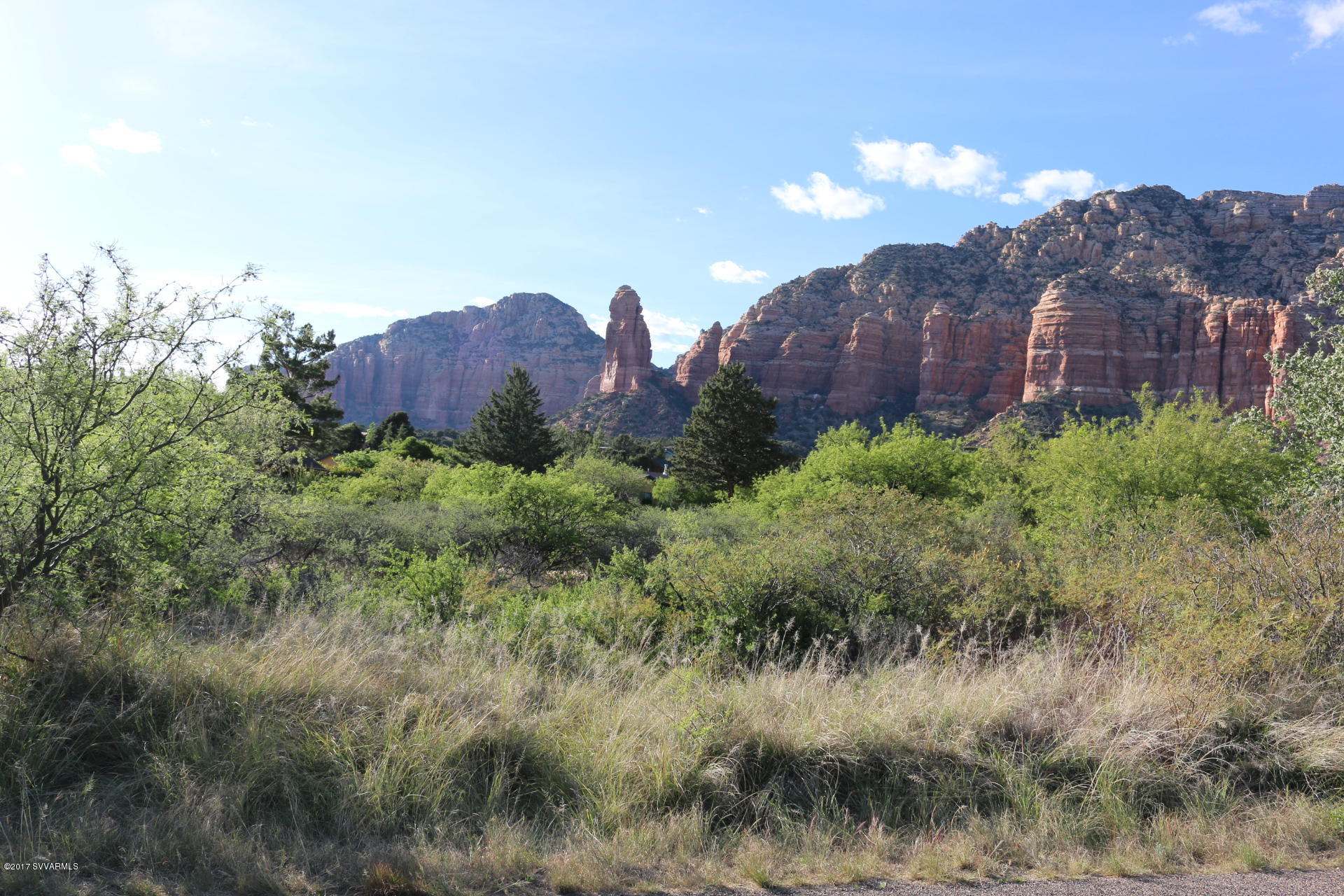 20 Sedona Road Sedona, AZ 86351 - Photo 5 of 7 looking west from valley vista 1