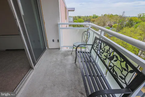 $74,900 | 6210 Park Heights Avenue, Unit 905, Baltimore, MD 21215
