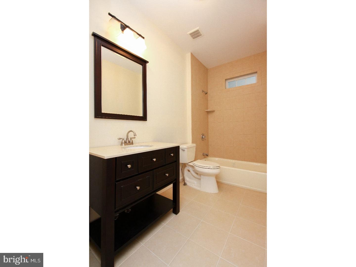 330 Raritan Avenue Atco, NJ 08004 - Photo 18 of 25 Bathroom