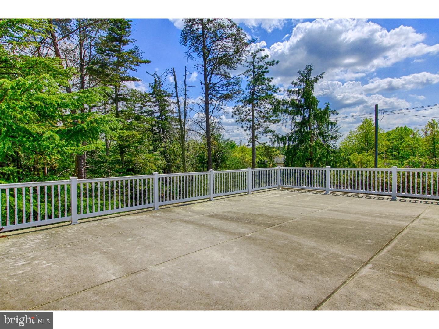 330 Raritan Avenue Atco, NJ 08004 - Photo 21 of 25 Patio