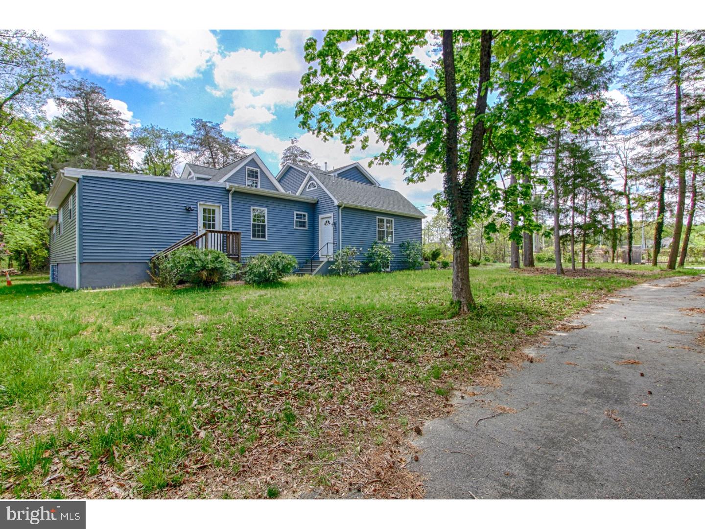 330 Raritan Avenue Atco, NJ 08004 - Photo 24 of 25 Exterior Back