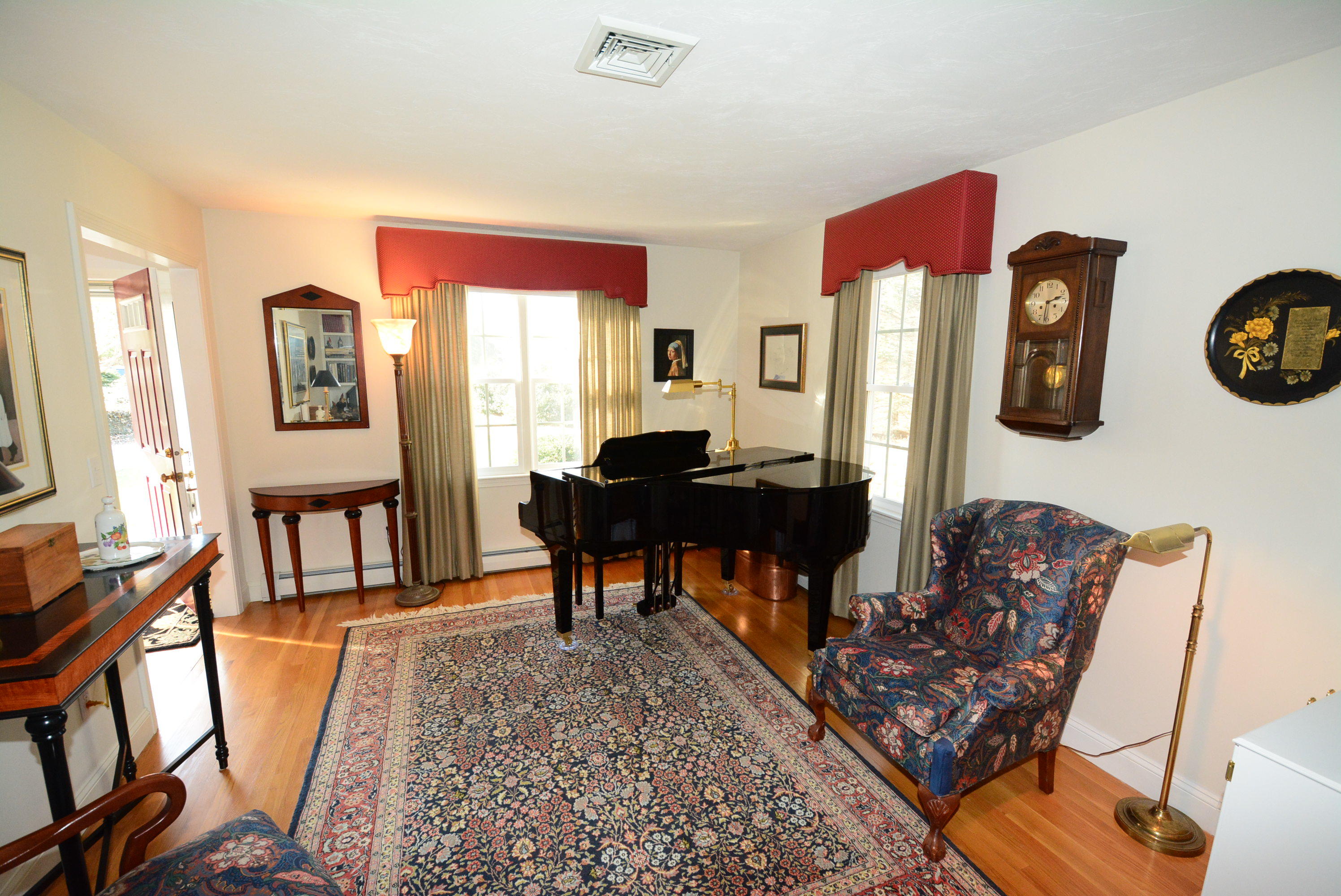 2 Tiffany Road Monument Beach, MA 02532 - Photo 21 of 35 a view of a livingroom with furniture and a window