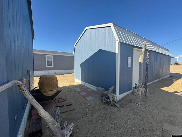 $265,000 | 2469 C County Road 351, Sinclair, WY 82334