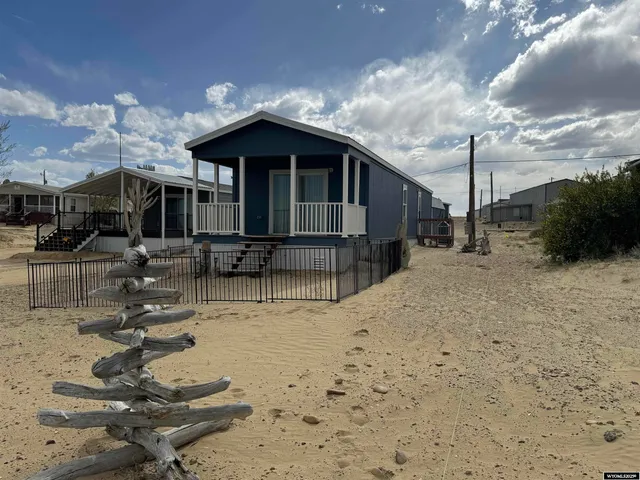 $265,000 | 2469 C County Road 351, Sinclair, WY 82334