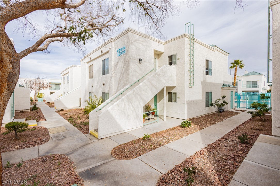 7100 West Pirates Cove Road, Unit 2090 Las Vegas, NV 89145 - Photo 25 of 32