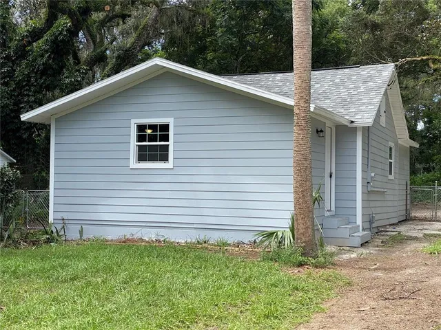 $1,875 | 4609 5th Street, Zephyrhills, FL 33542
