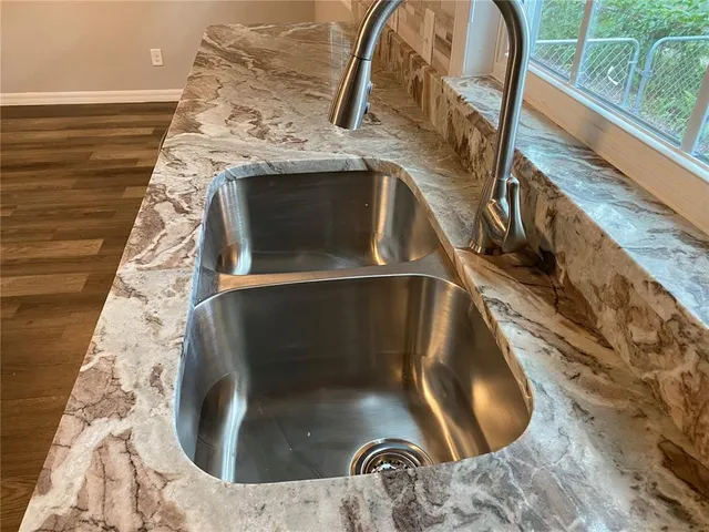 $1,875 | 4609 5th Street, Zephyrhills, FL 33542