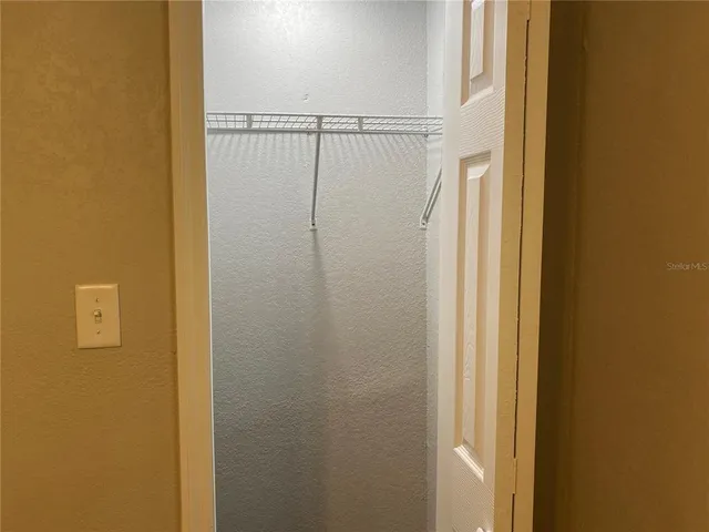 $1,875 | 4609 5th Street, Zephyrhills, FL 33542