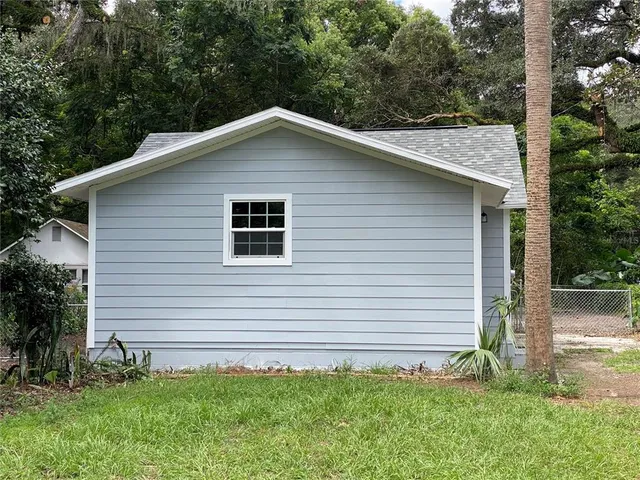 $1,875 | 4609 5th Street, Zephyrhills, FL 33542