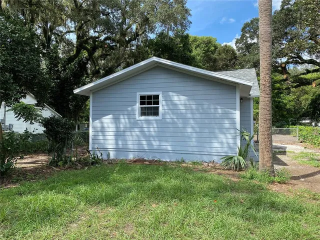 $1,875 | 4609 5th Street, Zephyrhills, FL 33542