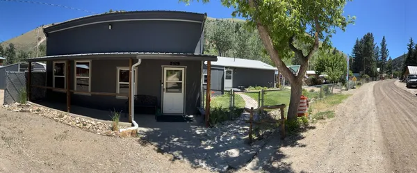 $885,000 | 576 Main Street, Jarbidge, NV 89826