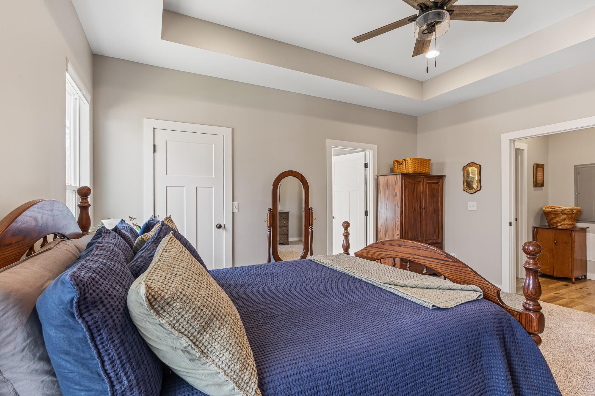 100 Shadows Lawn Drive Athens, TN 37303 - Photo 18 of 32 20260115021419932760000000-o