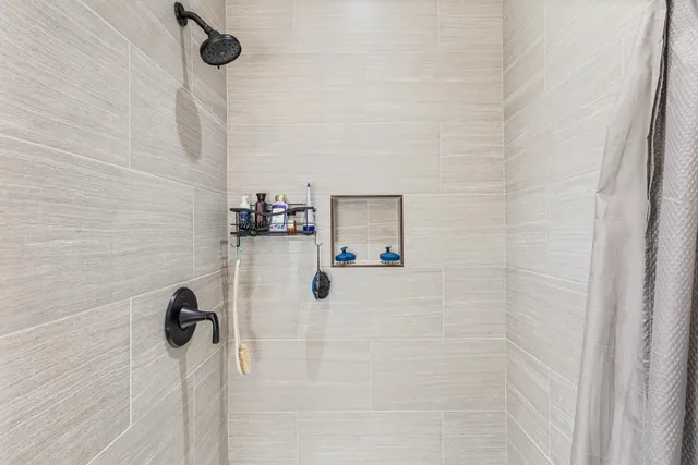 $397,777 | 100 Shadows Lawn Drive, Athens, TN 37303