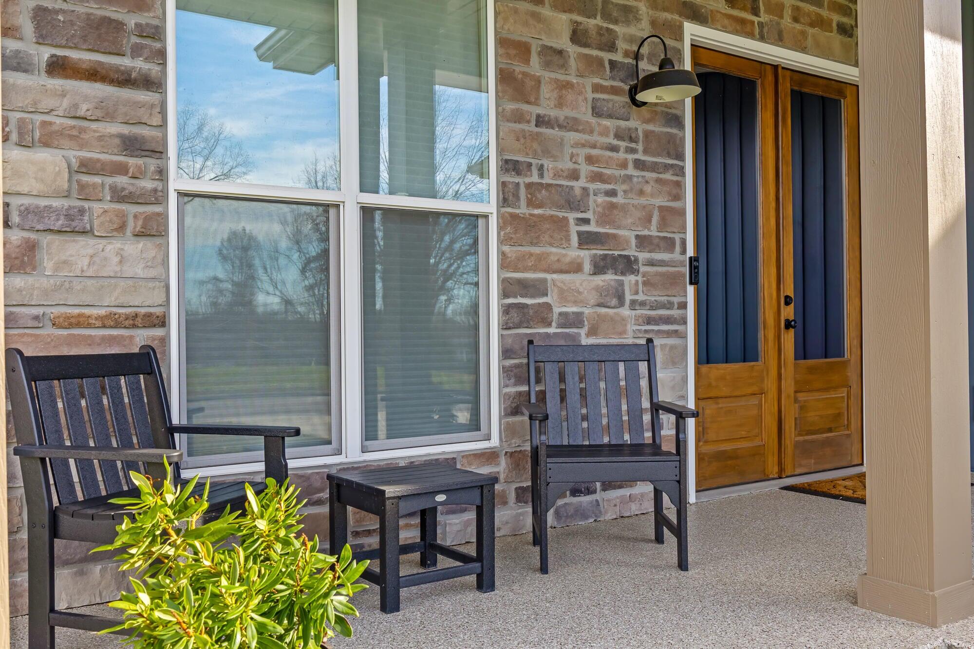 100 Shadows Lawn Drive Athens, TN 37303 - Photo 4 of 32 20260115021411654124000000-o