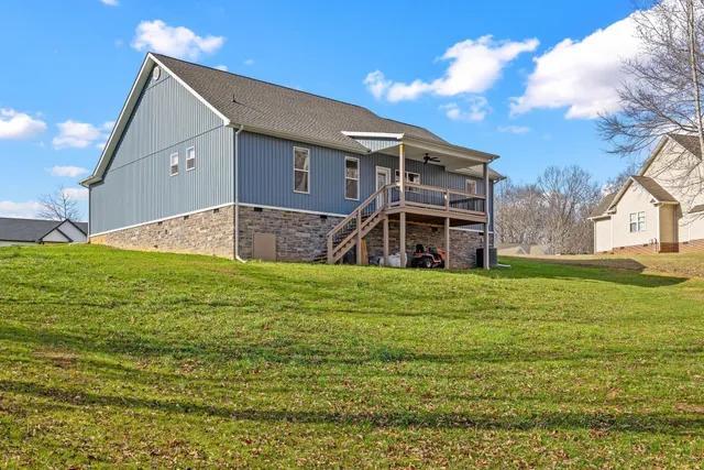$397,777 | 100 Shadows Lawn Drive, Athens, TN 37303